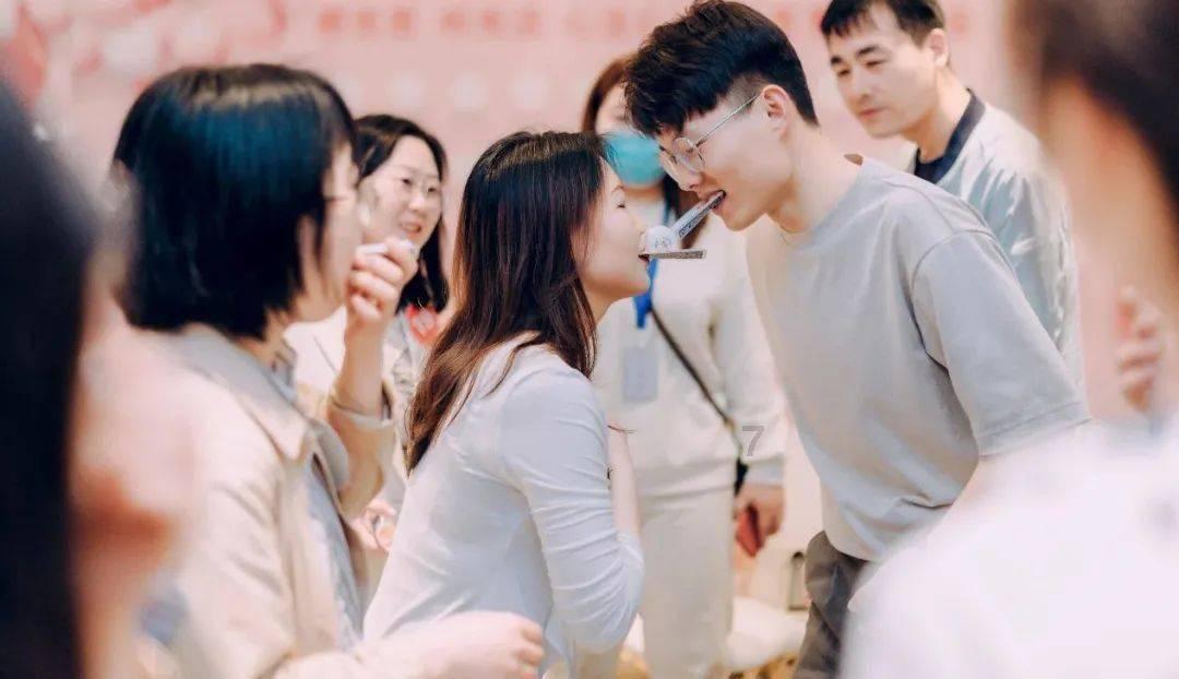 为什么喜欢苏联音乐不喜欢欧美音乐？游戏画面