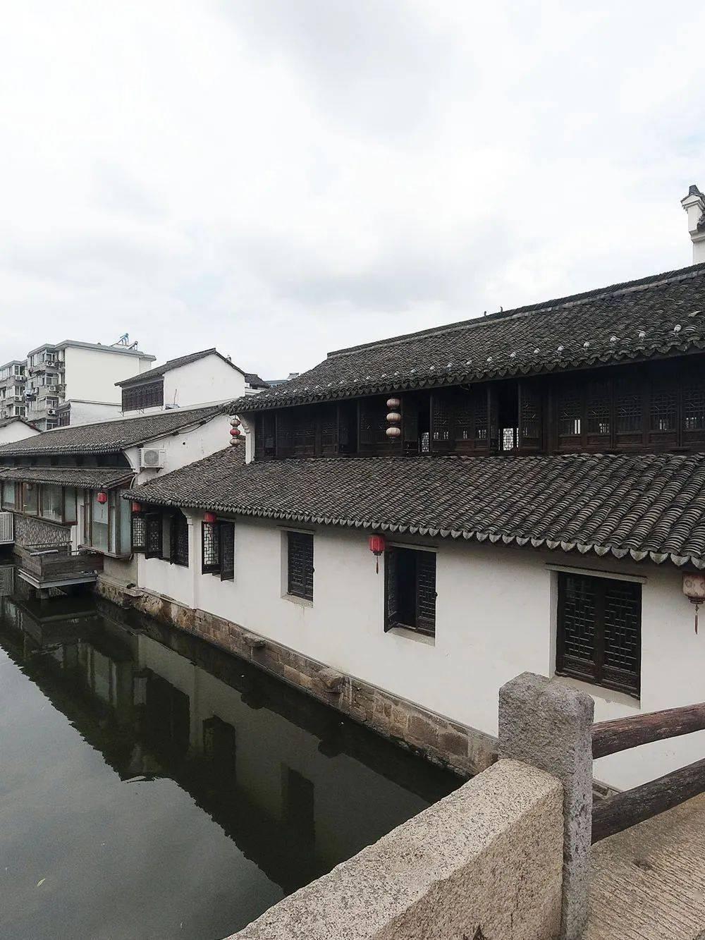 特斯拉期权聚焦:1月25日成交467.45万张,未平仓合约702.6万张